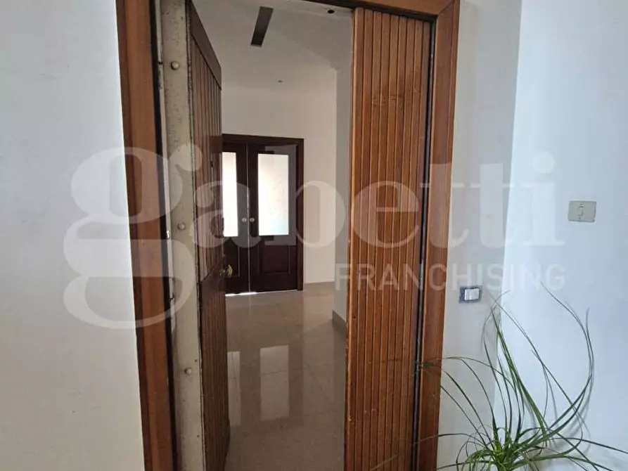 Immagine 3 di Appartamento in vendita  in Via Maresca, 48 a Torre Annunziata