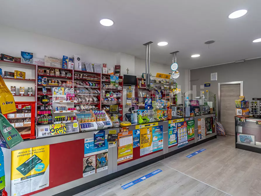 Immagine 2 di Attività commerciale in vendita  in Viale SCALA GRECA, 407 a Siracusa