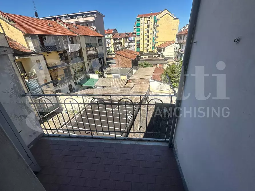 Immagine 33 di Appartamento in vendita  in Via RENATO MARTORELLI, 57 a Torino