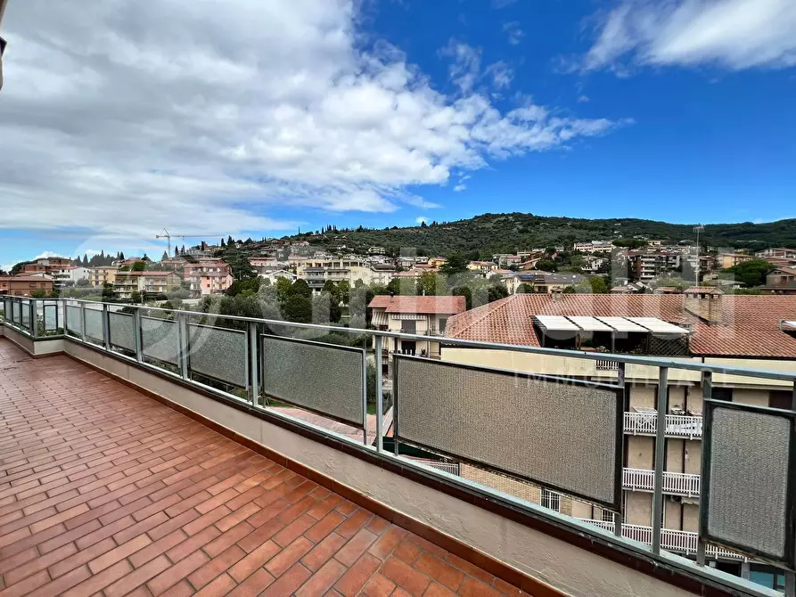 Immagine 20 di Attico in vendita  in Via lenin a Corciano