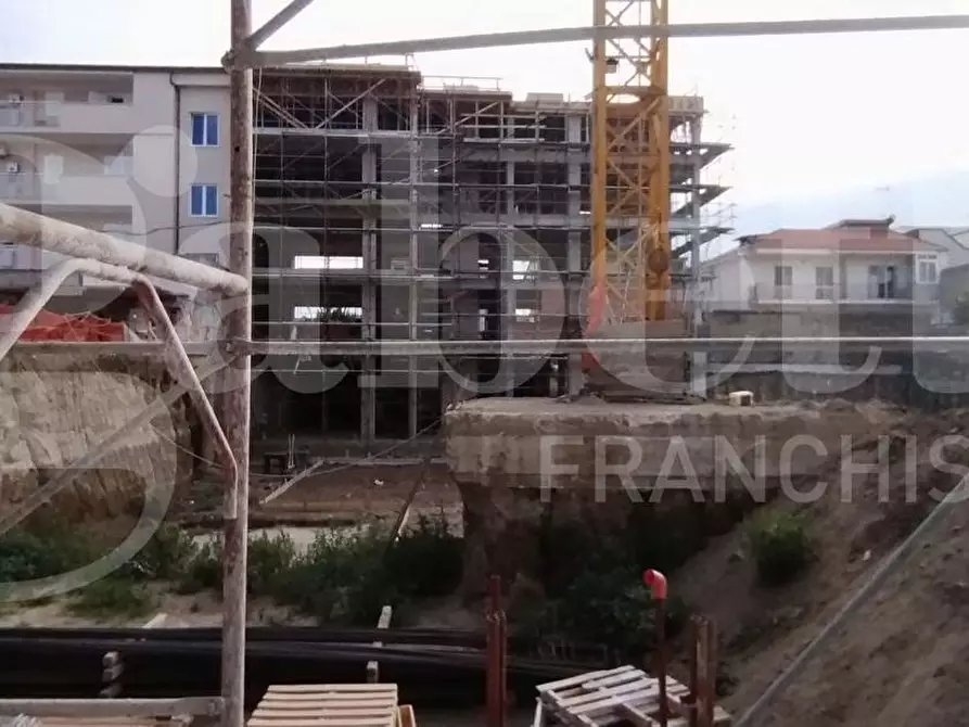 Immagine 1 di Appartamento in vendita  in Via Orazio a Succivo