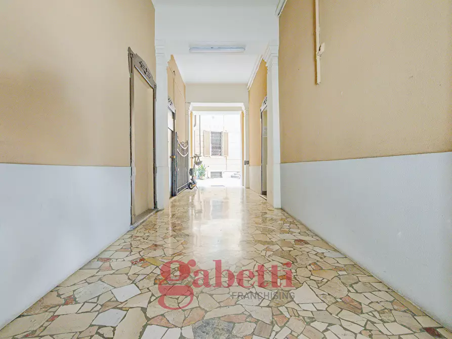 Immagine 3 di Appartamento in vendita  in Via Matteo Maria Boiardo, 22 a Milano