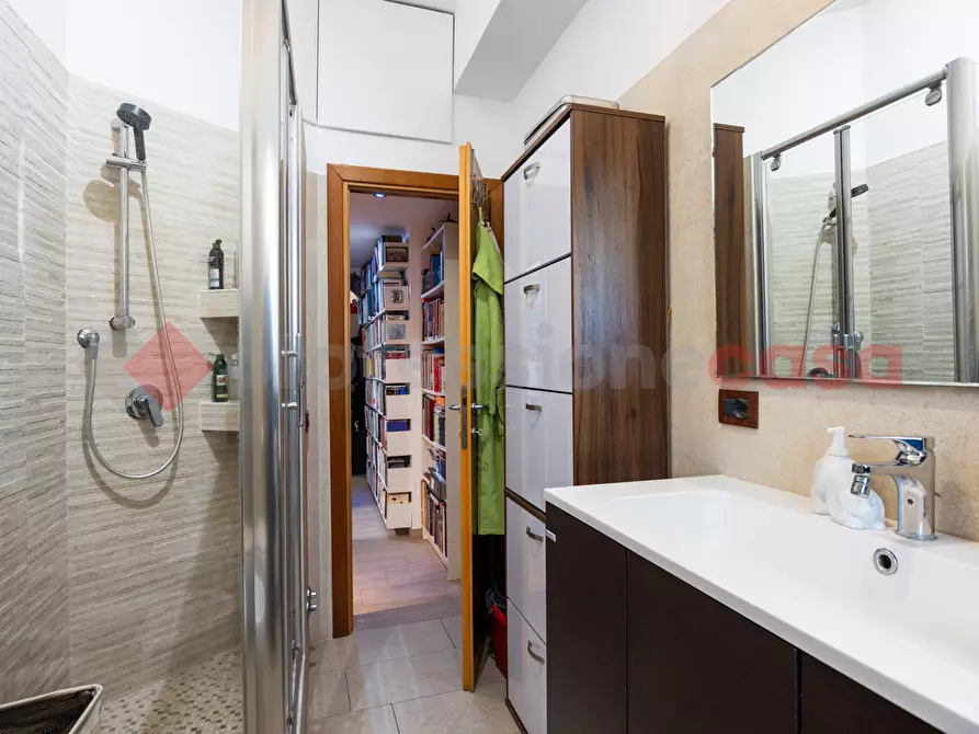 Immagine 21 di Appartamento in vendita  in Via Beltrami Scalia a Roma