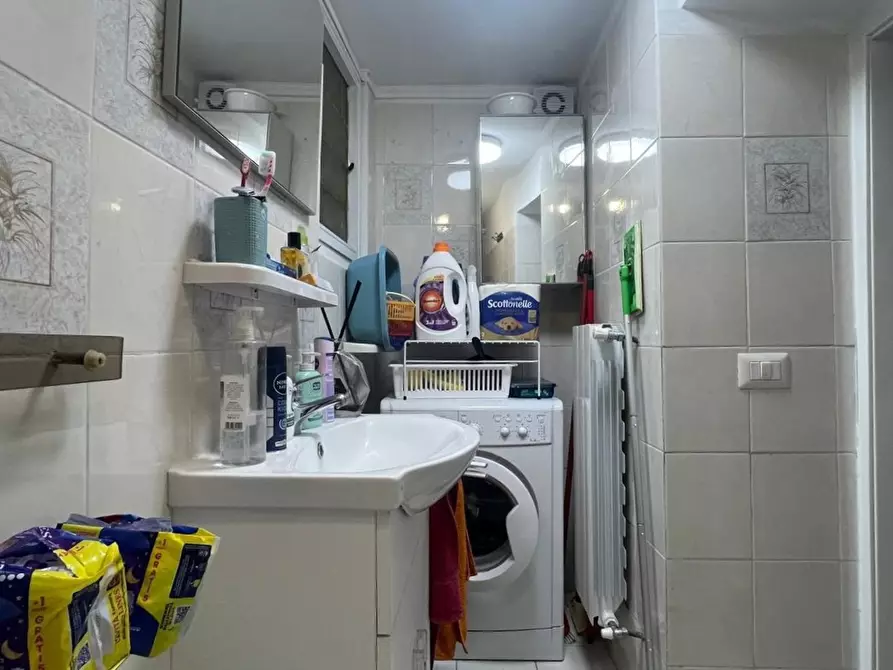 Immagine 10 di Appartamento in vendita  in Via del Risaro, 110/a a Roma