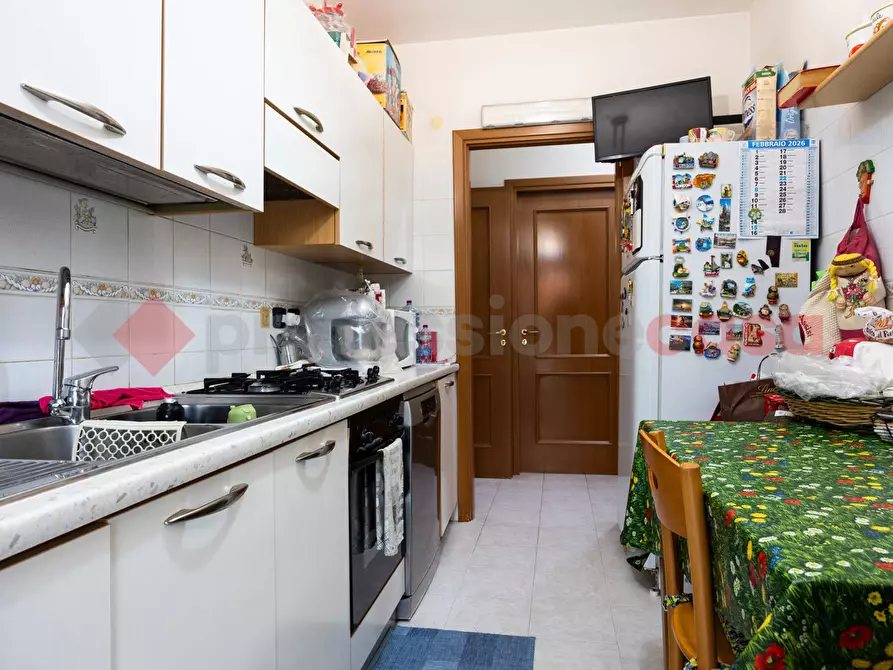 Immagine 17 di Appartamento in vendita  in Via Castiglione Messer Marino a Roma
