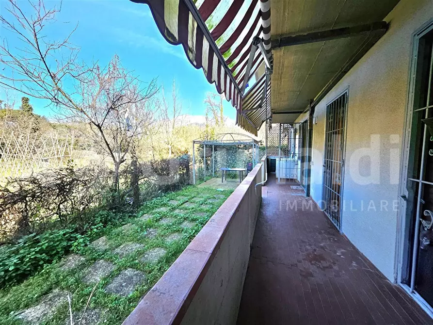 Immagine 1 di Appartamento in vendita  in Via AREZZO, 1234 a Massa