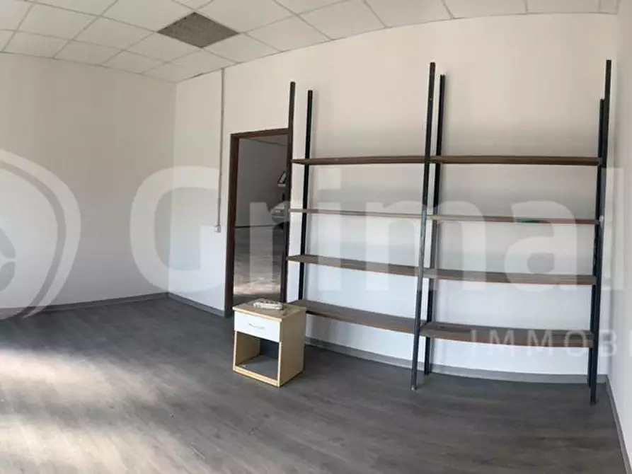 Immagine 4 di Capannone industriale in affitto  in Via Verretti a Corciano