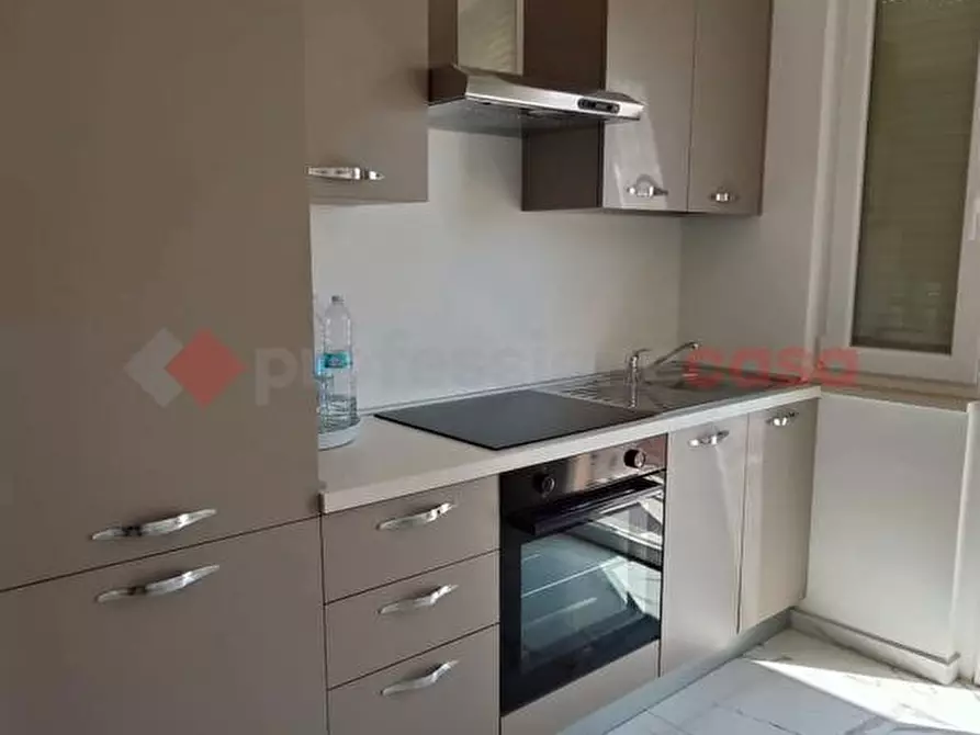 Immagine 2 di Appartamento in vendita  in Piazza Monte alla Rena a Rosignano Marittimo