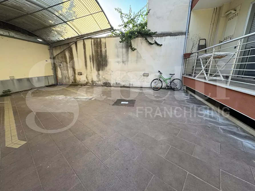 Immagine 25 di Appartamento in vendita  in Viale Giuseppe Grassi, 140 a Lecce