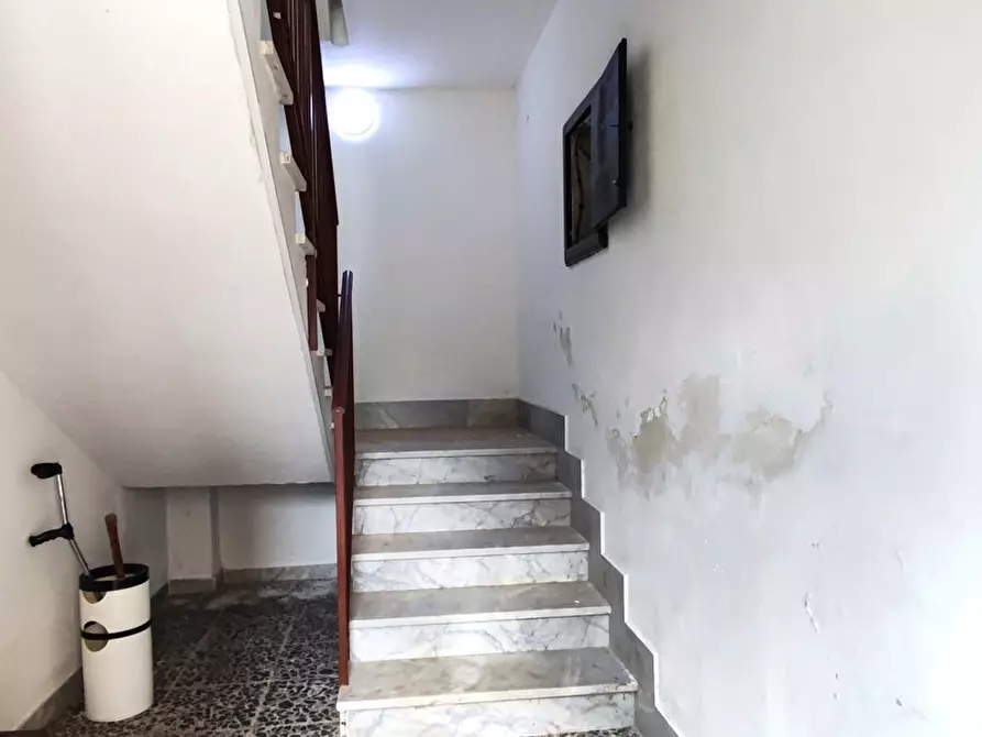 Immagine 3 di Appartamento in vendita  in Via C. BATTISTI, 38 a Girifalco