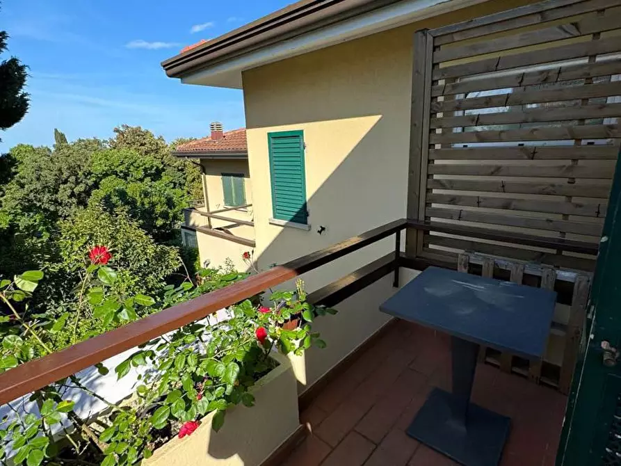 Immagine 14 di Casa quadrifamiliare in vendita  in Via dei Pini, - a Riccione