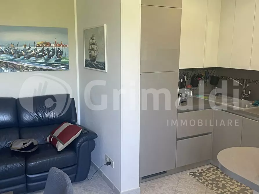 Immagine 30 di Appartamento in vendita  in Piazza Mazzini, 70 a Livorno