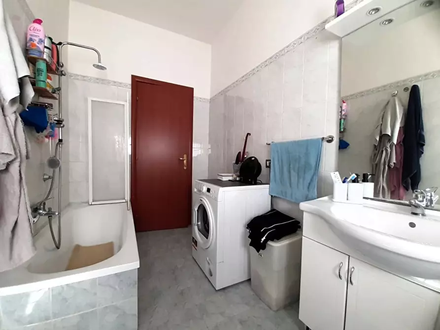 Immagine 12 di Appartamento in vendita  in Via xxix maggio, 141 a Legnano