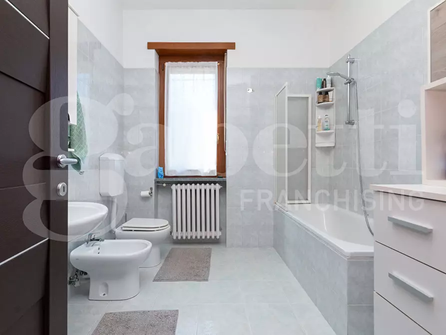 Immagine 12 di Casa bifamiliare in vendita  in Via Foglienghi a Rivalta Di Torino