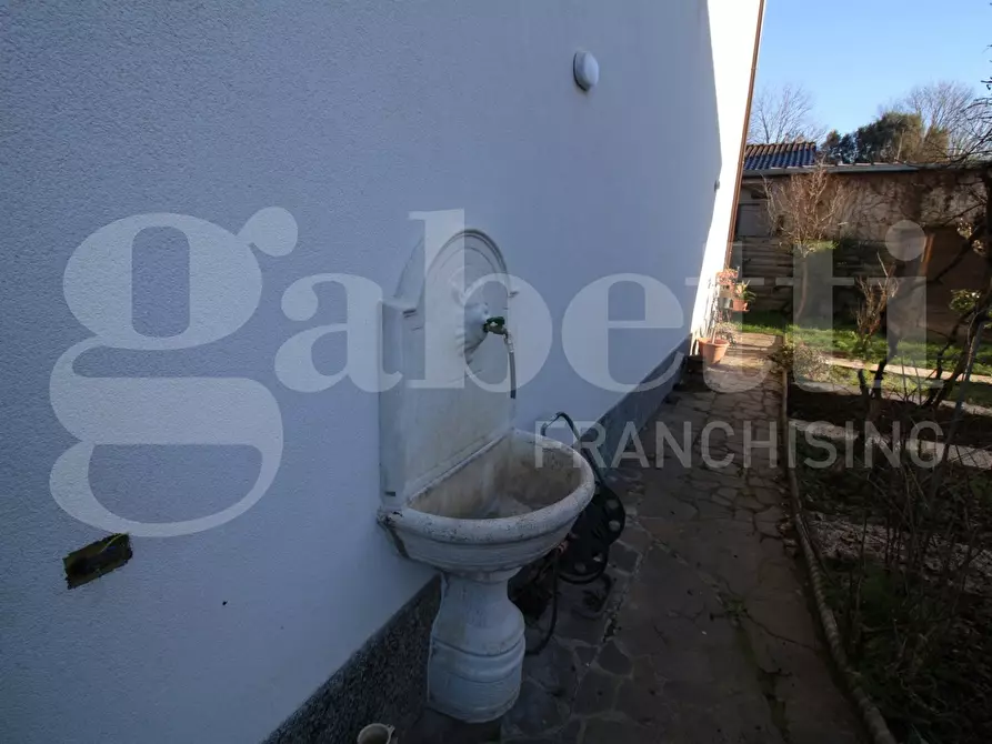 Immagine 7 di Villa in vendita  in Via Pietro Orlandi a Bubbiano