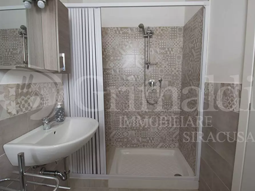 Immagine 6 di Villa in vendita  in Viale Eolie a Noto