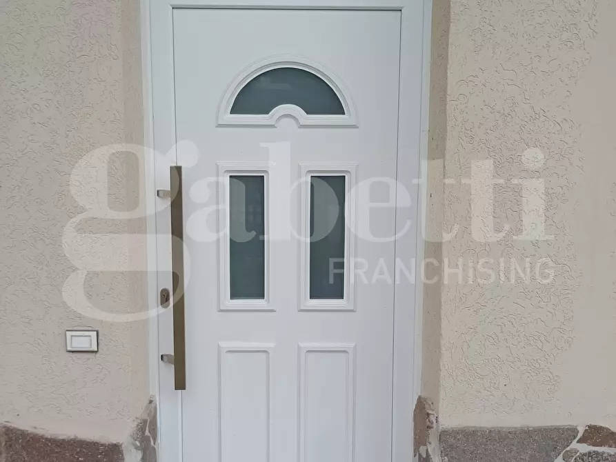 Immagine 14 di Appartamento in vendita  in Via Boscochiaro, Viale della Liberazione, 3 a Cavarzere