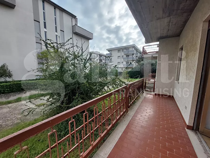 Immagine 14 di Casa quadrifamiliare in vendita  in Via Tosti, 3 a Martinsicuro