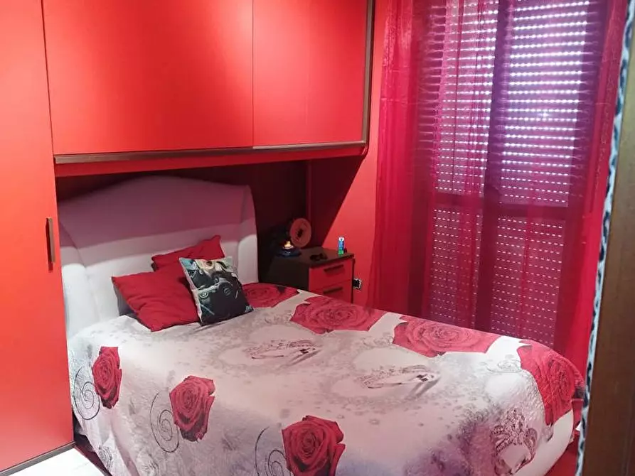 Immagine 9 di Appartamento in vendita  in Piazza G.B.TEDESCO, 12 a Taranto