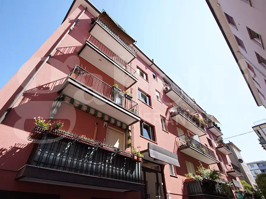 Immagine 16 di Appartamento in vendita  in Via Roma, . a Venezia