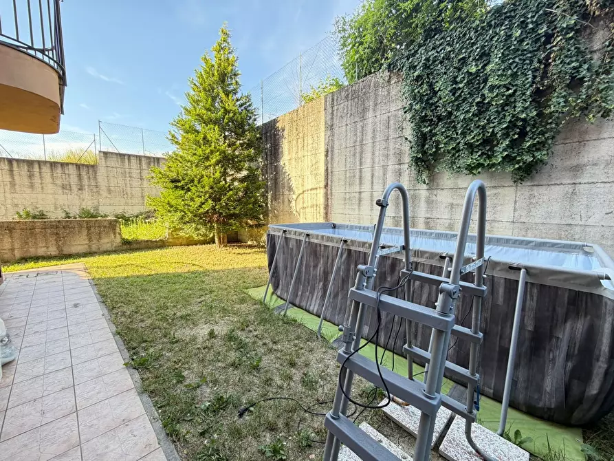 Immagine 2 di Appartamento in vendita  in Via manzoni, 145 a Casteggio