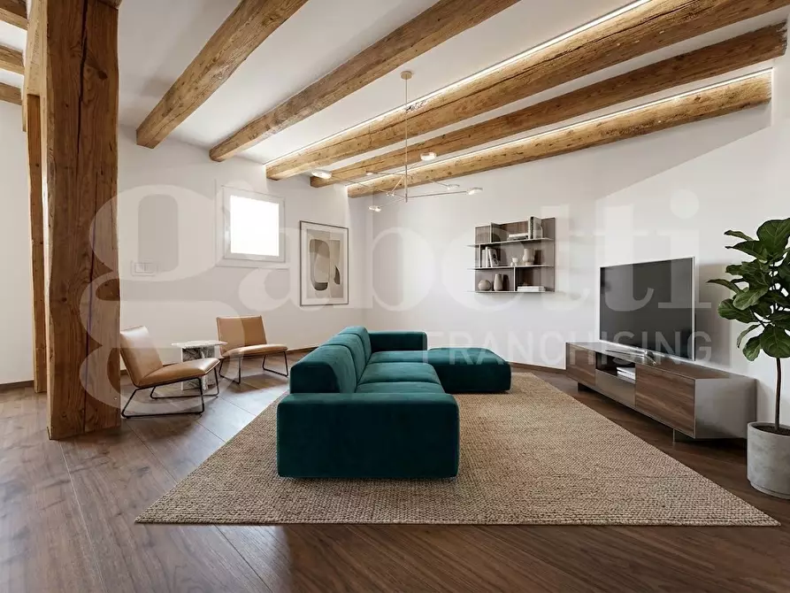 Immagine 10 di Multiproprietà in vendita  in Via ISOLA DI PELLETRINA Calle Chiesa Ognisanti a Venezia