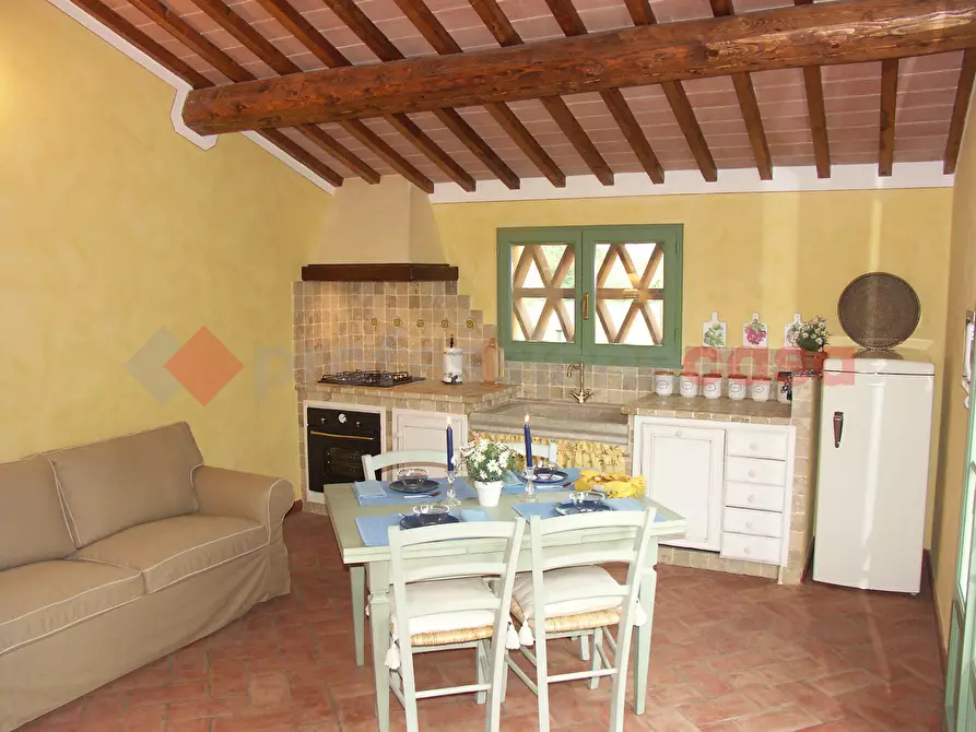 Immagine 6 di Villa in affitto  in Via d'Ormicello a Empoli