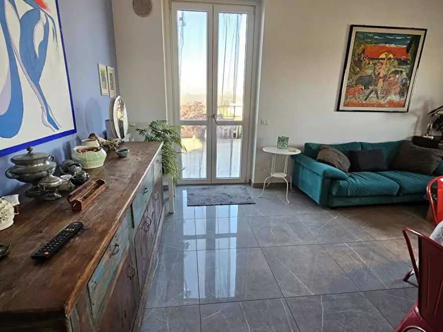 Immagine 8 di Appartamento in vendita  in Via UNGARETTI, 2 a Inverno E Monteleone