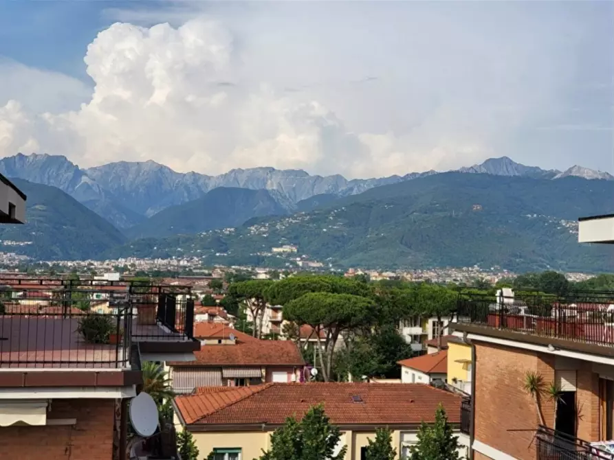 Immagine 16 di Attico in vendita  in Via Zolezzi, 1235 a Massa