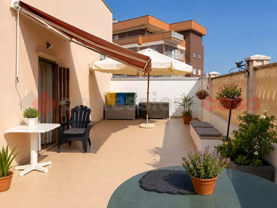 Immagine 1 di Casa indipendente in vendita  in Via CAPPUCCINI a Monopoli