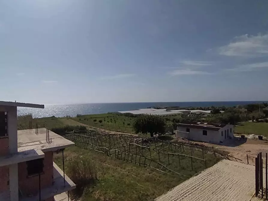 Immagine 4 di Casa quadrifamiliare in vendita  in Via punta delle formiche, 1 a Pachino