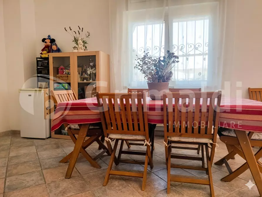 Immagine 25 di Villa in vendita  in Via ALTETA a Massa