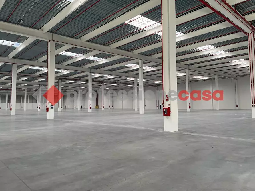 Immagine 10 di Capannone industriale in affitto  in Via Rio Della Sala, 1 a Anagni