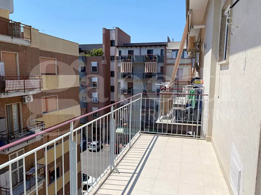 Immagine 31 di Appartamento in affitto  in Via Vittorio Veneto a Trani