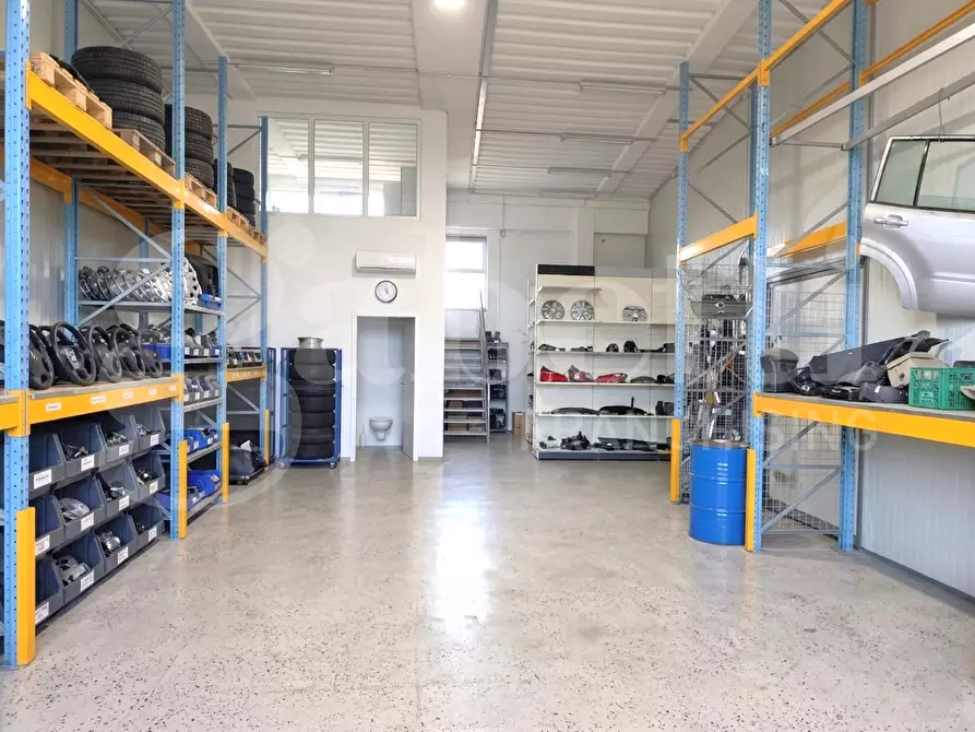 Immagine 5 di Capannone industriale in affitto  in Contrada monachella, snc a Ragusa