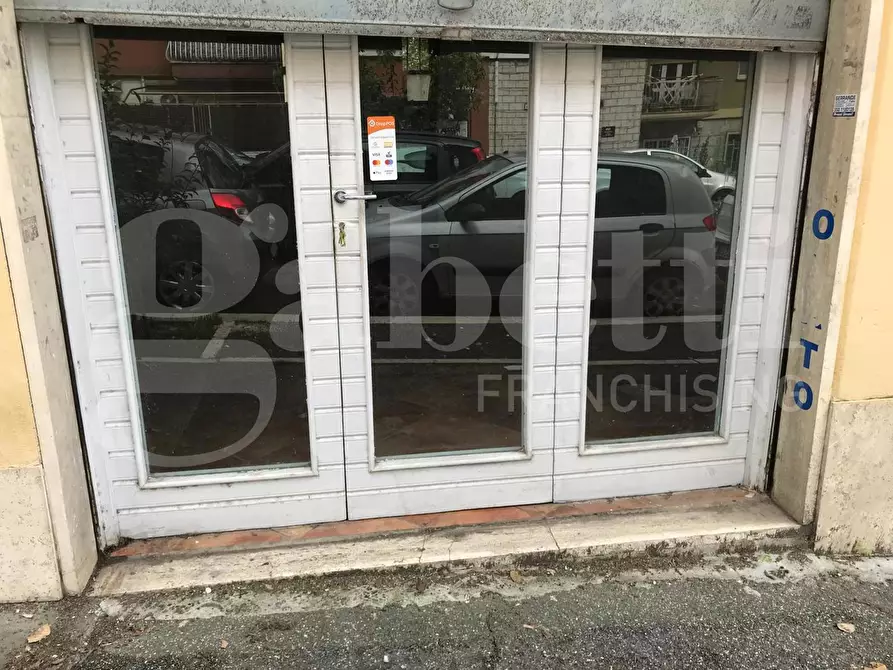 Immagine 2 di Negozio in affitto  in Via di Monteverde, 53/A a Roma