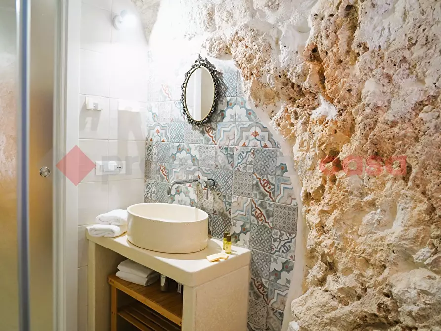 Immagine 30 di Casa indipendente in vendita  in Via Gennaro Maresca, 2 a Ostuni