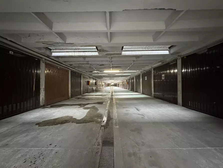 Immagine 7 di Box auto in affitto  in Via Savona, 61 a Milano