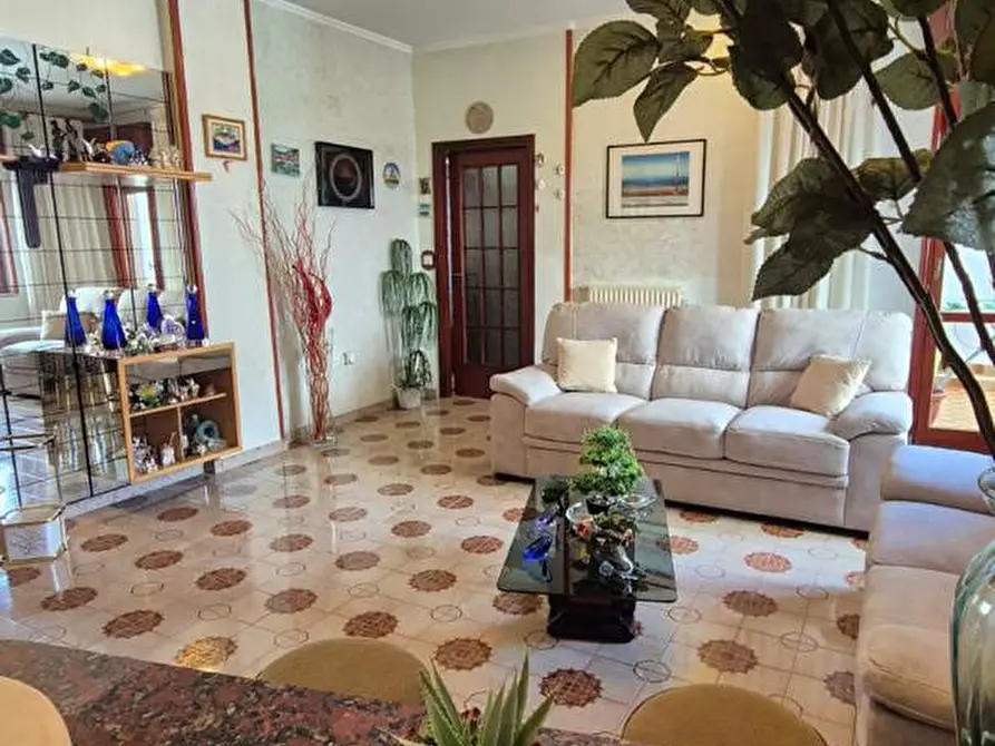 Immagine 14 di Appartamento in vendita  in Via Carminiello, 21 a Torre Annunziata