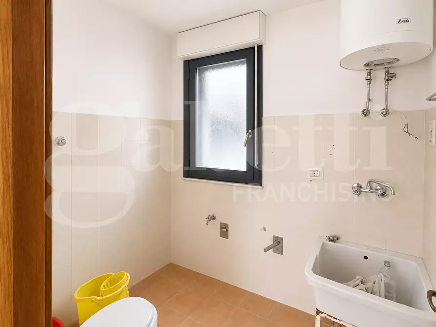 Immagine 14 di Appartamento in vendita  in Via Archimede, 19/A a Ragusa