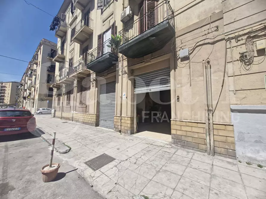 negozio in vendita a Palermo in zona Oreto