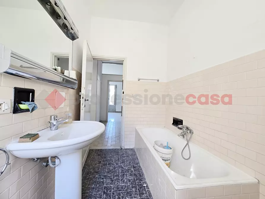 Immagine 34 di Appartamento in vendita  in Via degli Appennini, 11 a Rieti