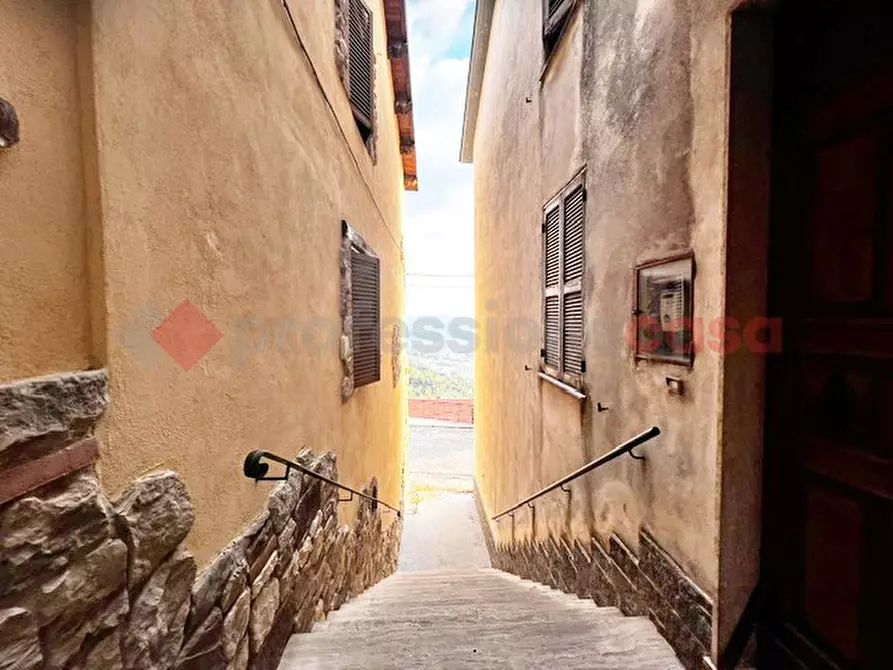 Immagine 22 di Rustico / casale in vendita  in Via roma, 21 a Poggio Bustone