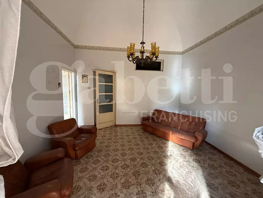 Immagine 7 di Palazzo in vendita  in Via Cesare Abba, 60 a Catania