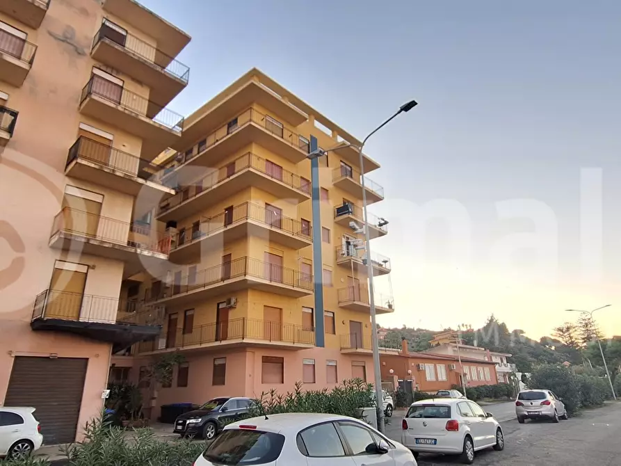 Immagine 3 di Appartamento in vendita  in Via dei due mari, 23 a Messina