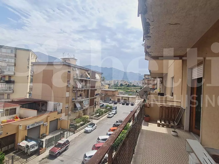 Immagine 16 di Appartamento in vendita  in Via Luigi Palomes a Palermo