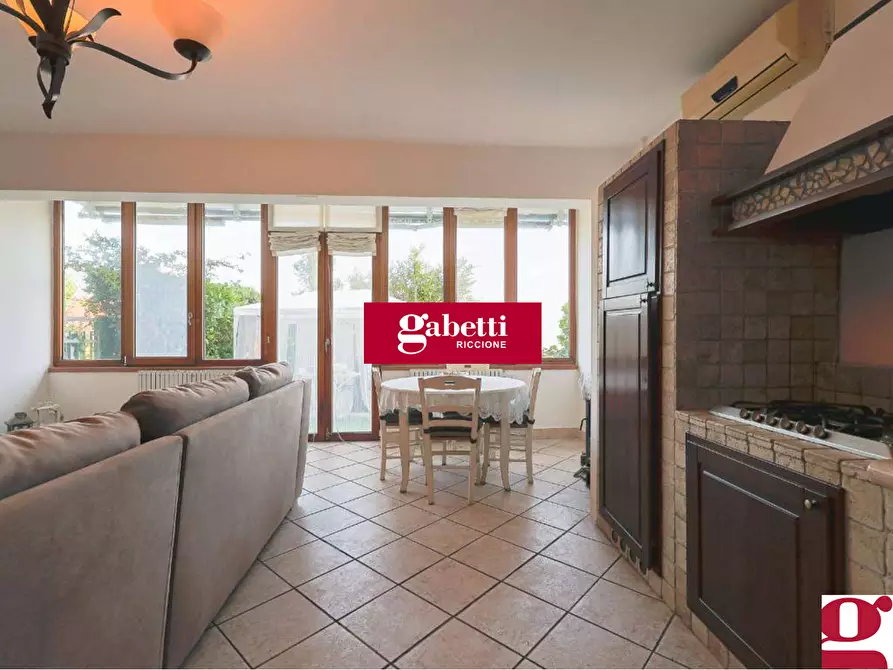 Immagine 4 di Appartamento in vendita  in Viale CASOLI a Riccione