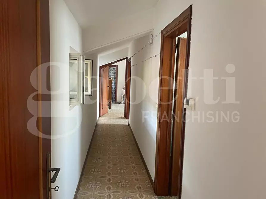 Immagine 12 di Attico in vendita  in Piazza Sebastiano  Conca, 5 a Gaeta
