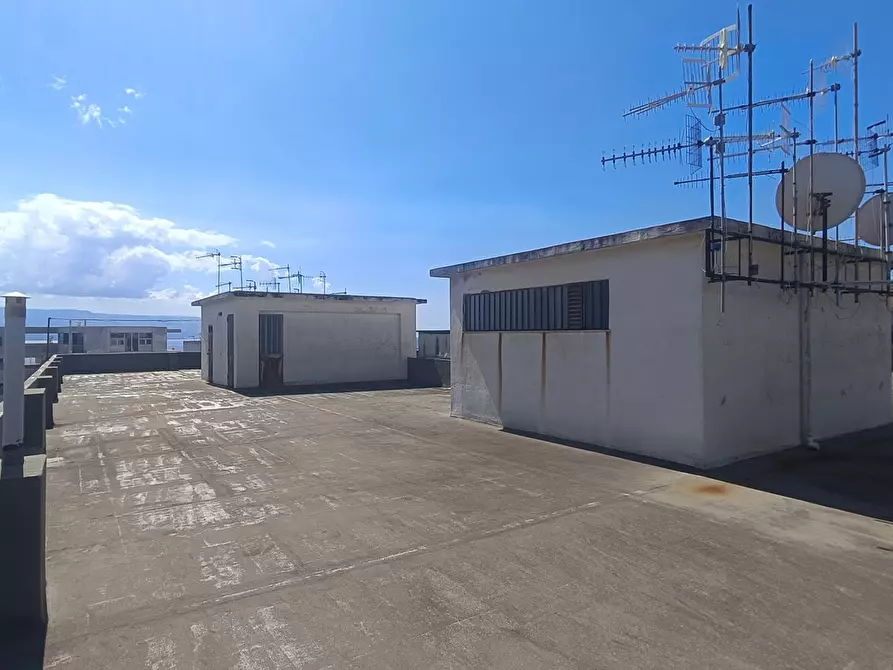 Immagine 36 di Appartamento in vendita  in Via adolfo celi, 100 a Messina