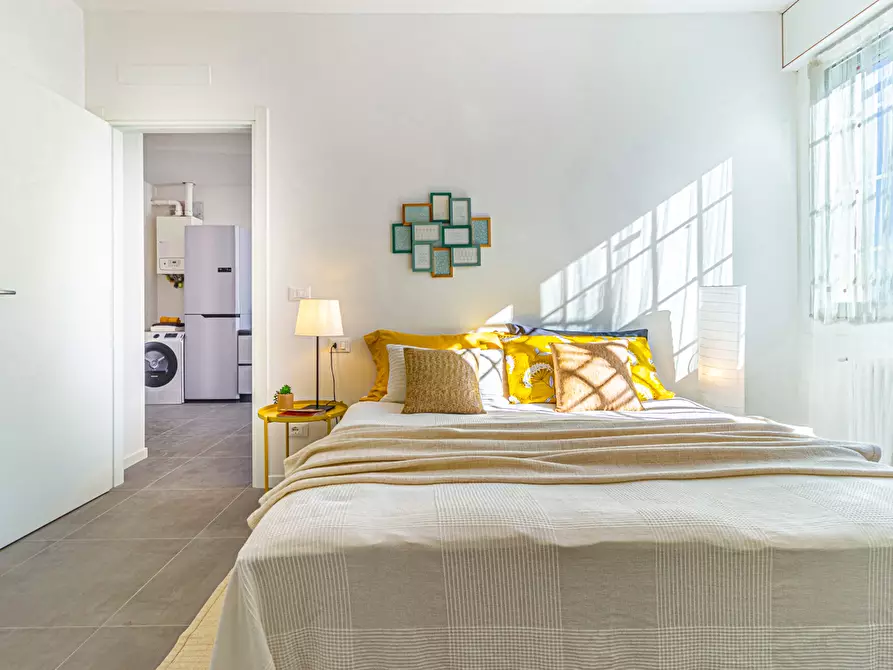 Immagine 29 di Appartamento in vendita  in Via dell'Uccellino, 2 a Bologna